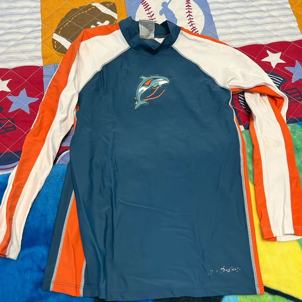 Rashguard - Picture 2 of 2